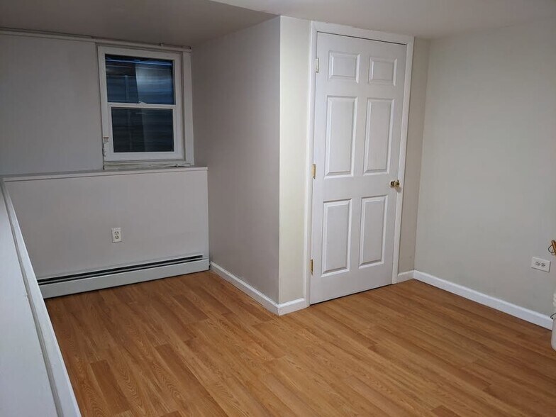 Building Photo - 153 Weigands Ln