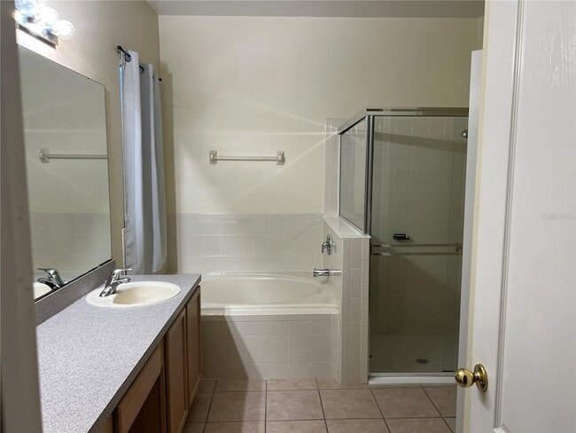 Building Photo - 9332 Monterey Bay Dr