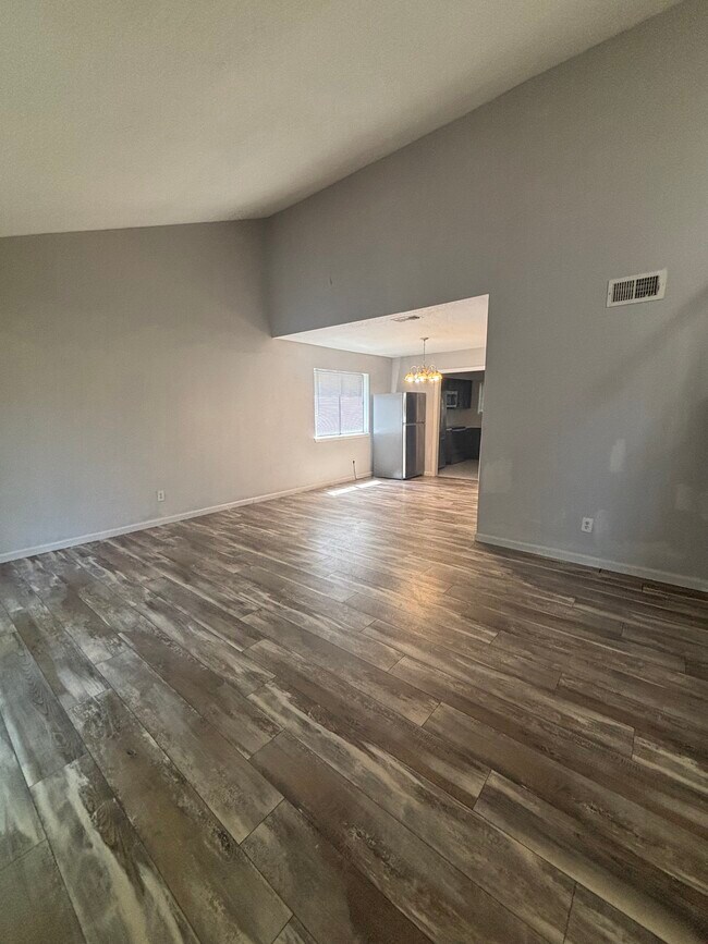 Building Photo - 10227 Autumn Meadow Ln