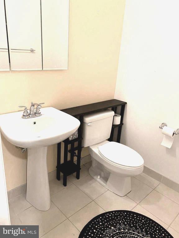 Building Photo - 1600 Arch St