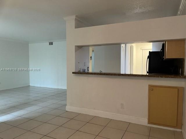 Building Photo - 908 Coral Club Dr