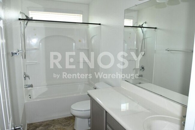 Building Photo - Ideal 4Br+Den+Loft 3.5Ba 2.5Cg Home with Solar Near Happy Valley and Loop 303 in Peoria