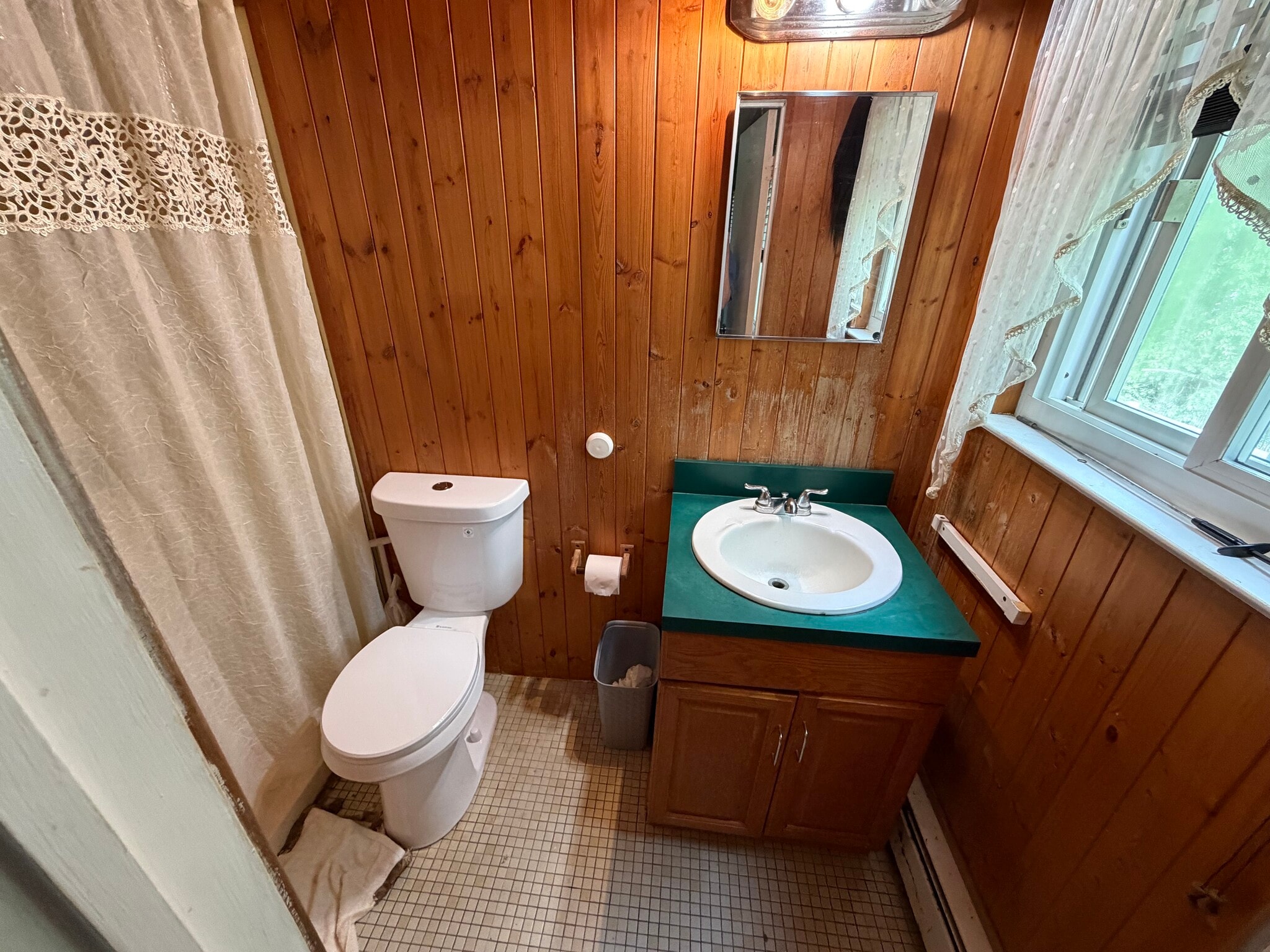 Building Photo - 30 Dumond Pl