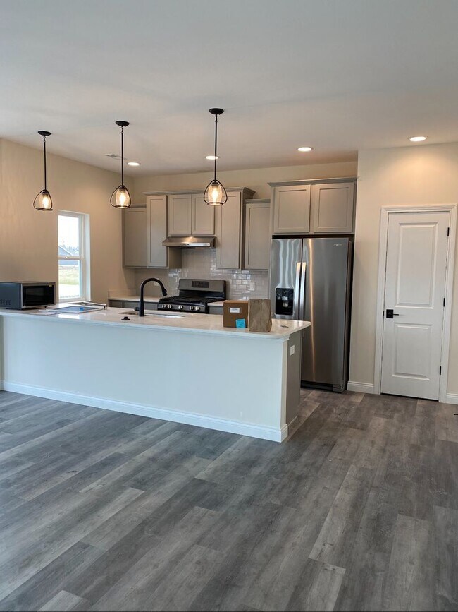 Building Photo - NEWLY CONSTRUCTED…..3 Bedroom 2 bath