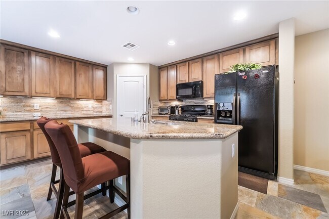 Building Photo - 10953 Toscano Gardens St