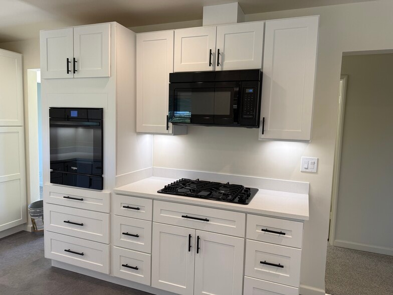 Building Photo - 486 Vaquero Ln