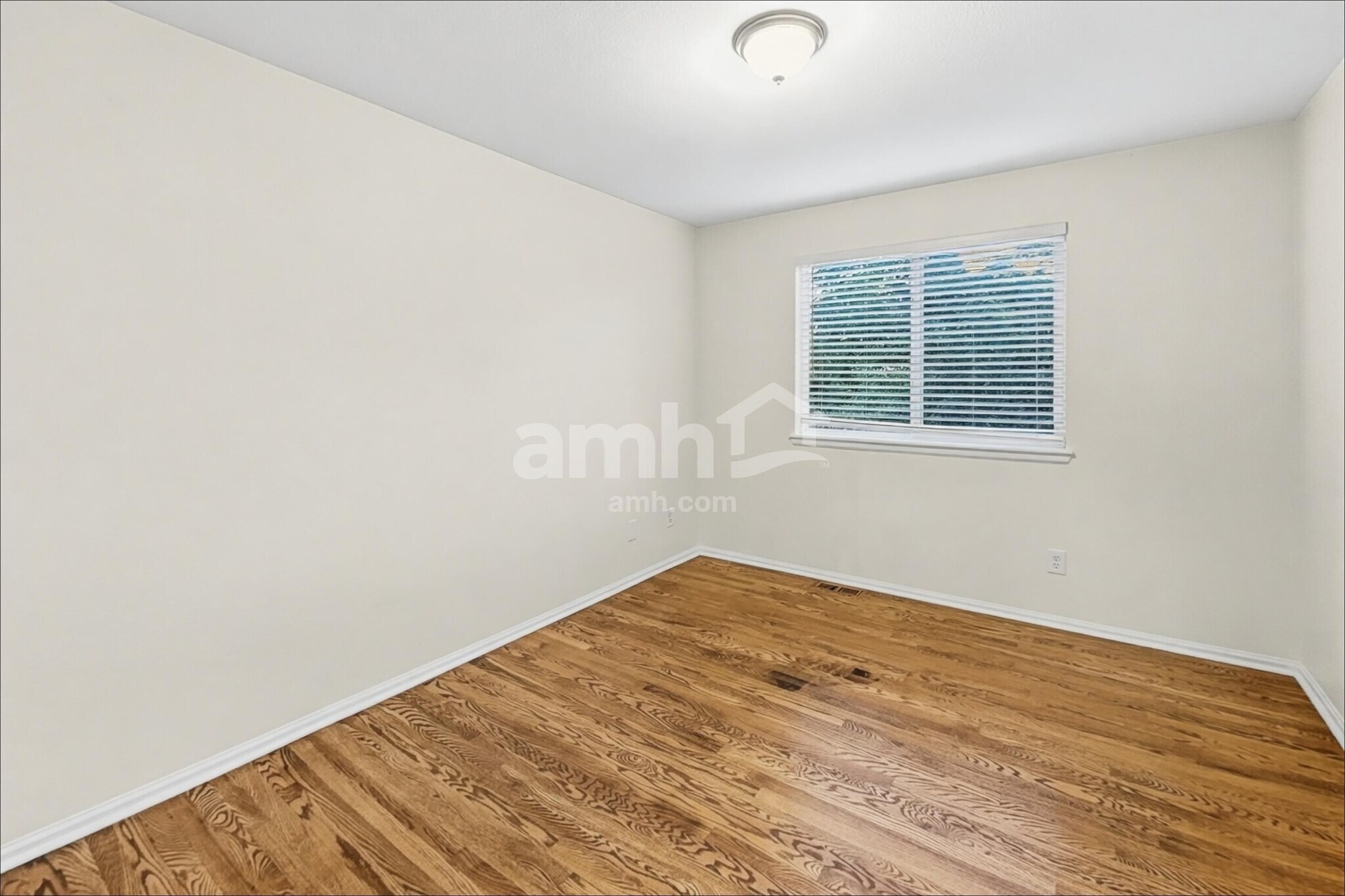 Building Photo - 11852 Altura St