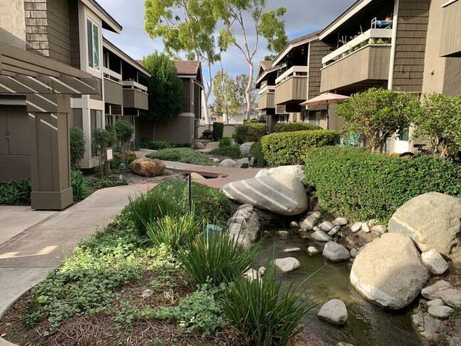 Building Photo - GREAT 1BD 1BA CONDO FOR LEASE!