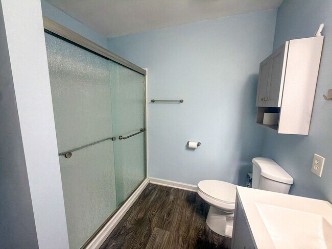 Building Photo - 1636 MacIntosh Way