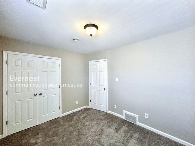 Building Photo - 1271 Fleets Harbor Dr