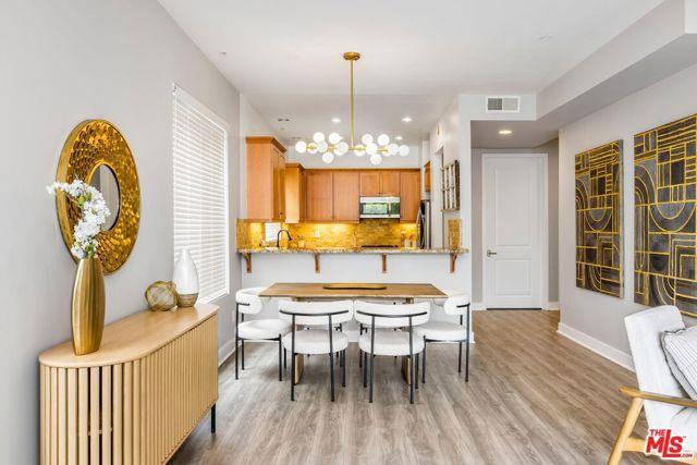 Building Photo - 11851 Laurelwood Dr