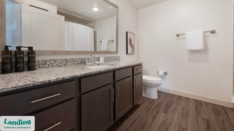 Building Photo - 2825 Main St