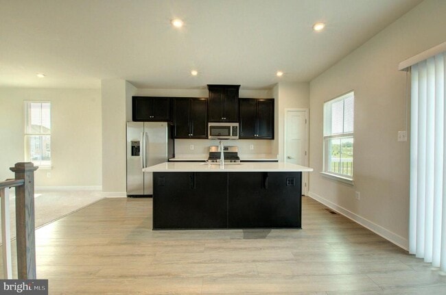 Building Photo - 110 Fletcher Cir
