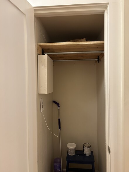 Building Photo - 3547 10th St NW