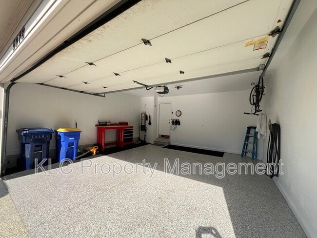 Building Photo - 5978 EP True Pkwy