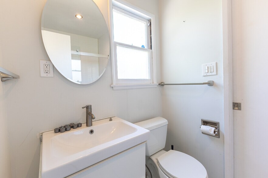 Bathroom #1 - 7706 Quakertown Ave
