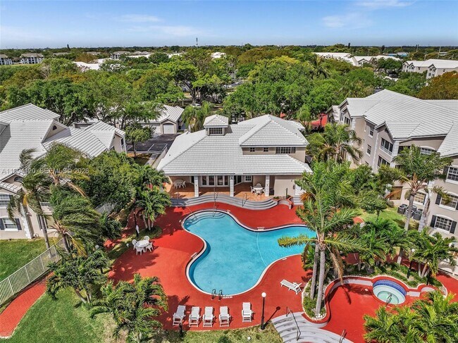 Building Photo - 2851 N Oakland Forest Dr