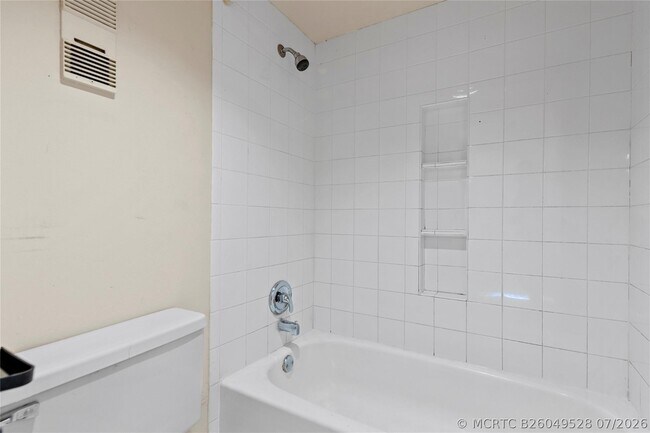 Building Photo - 8429 Forest Hills Dr