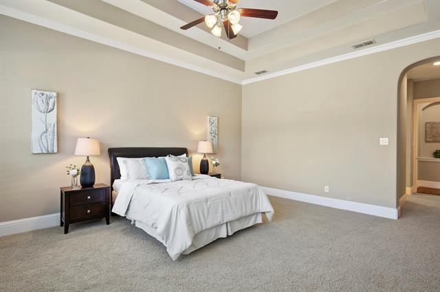 Building Photo - 13732 Eleanor Ave