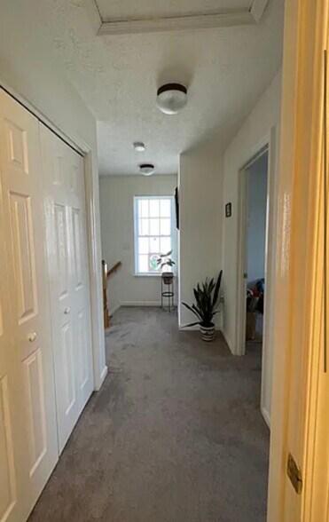 Building Photo - 125 Lighthouse Ln