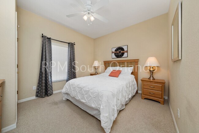 Building Photo - Coral Cay Resort 5/3 furnished or unfurnished