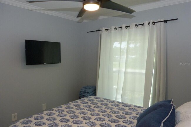 Building Photo - 2700 Bayshore Blvd