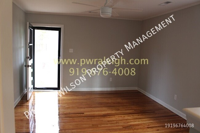 Building Photo - MOVE IN SPECIAL- 2nd month rent is free wi...