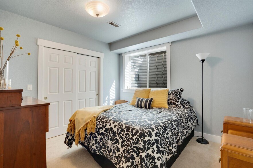 Bedroom 5 (basement) - 4144 Lost Canyon Drive