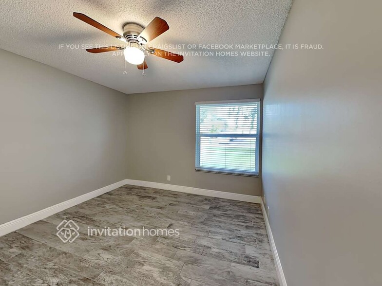 Building Photo - 19545 Carolina Cir