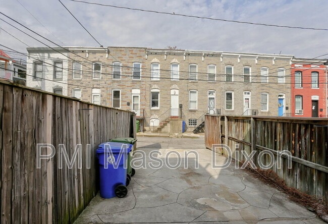 Building Photo - 18 N Patterson Park Ave
