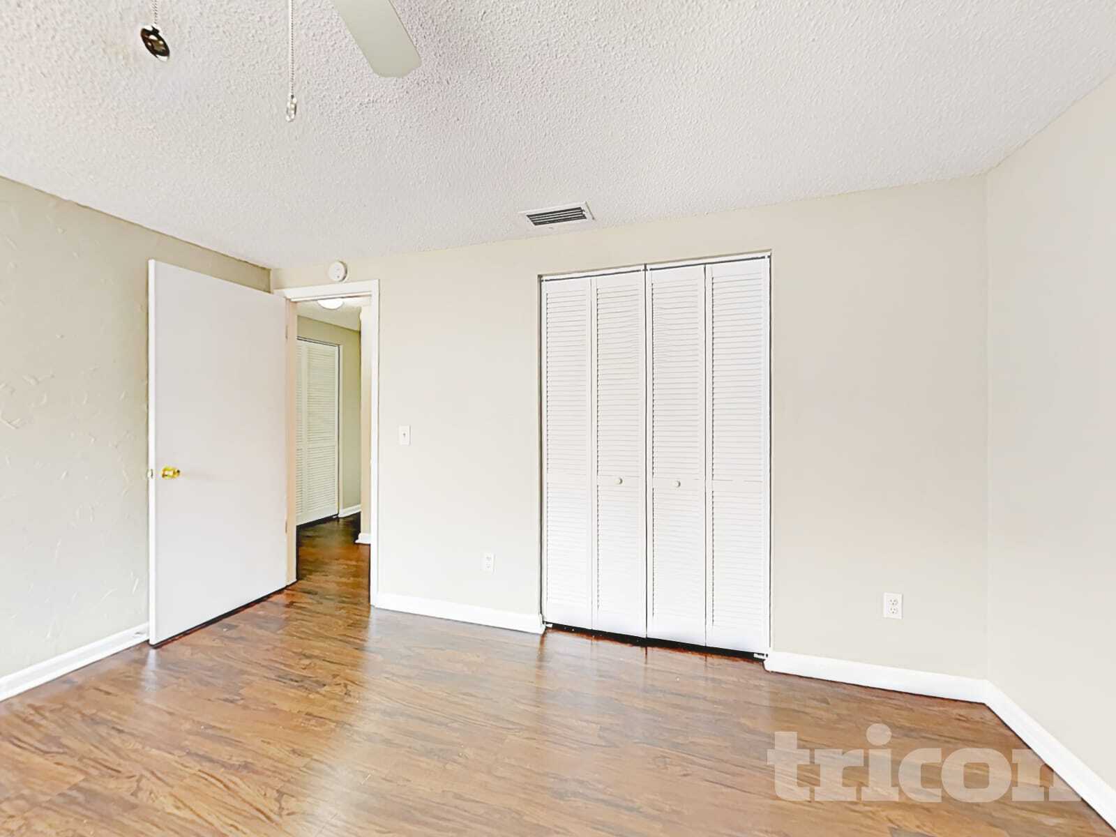 Building Photo - 8508 Woodhurst Dr