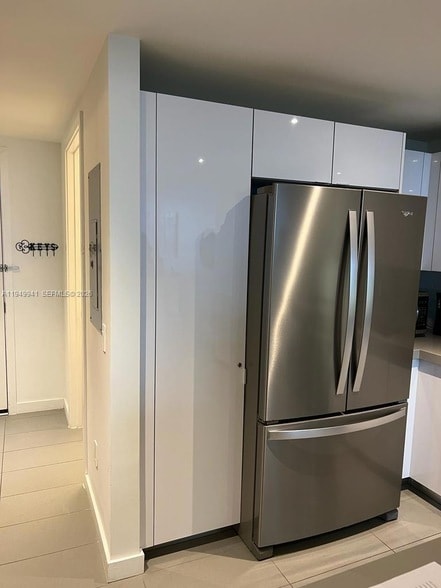 Building Photo - 1600 NE 1st Ave