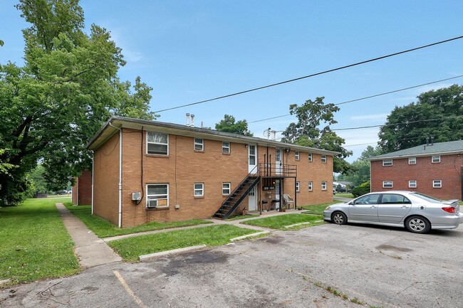 Building Photo - 187 Currier Dr