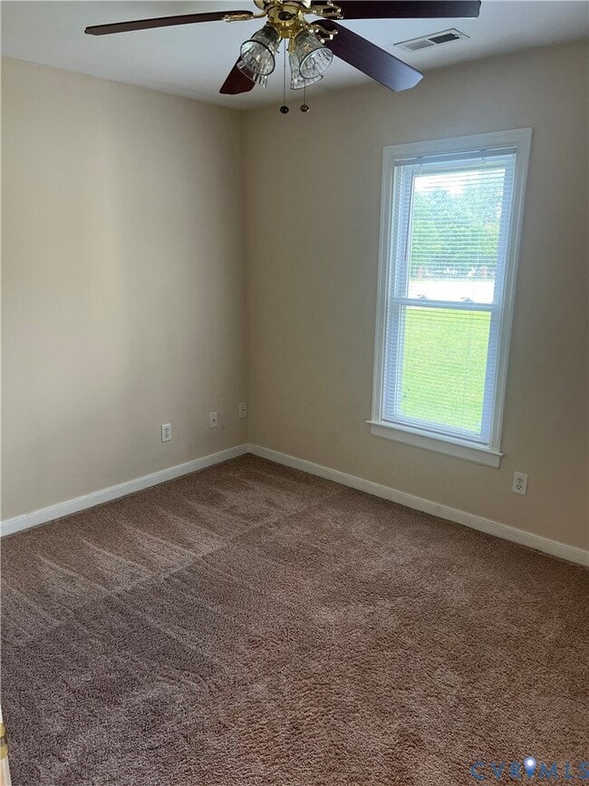 Building Photo - 9055 Castle Point Rd