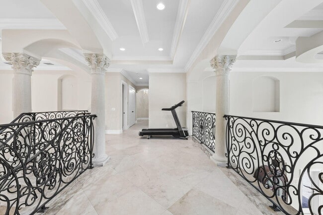 Building Photo - 510 San Marco Dr