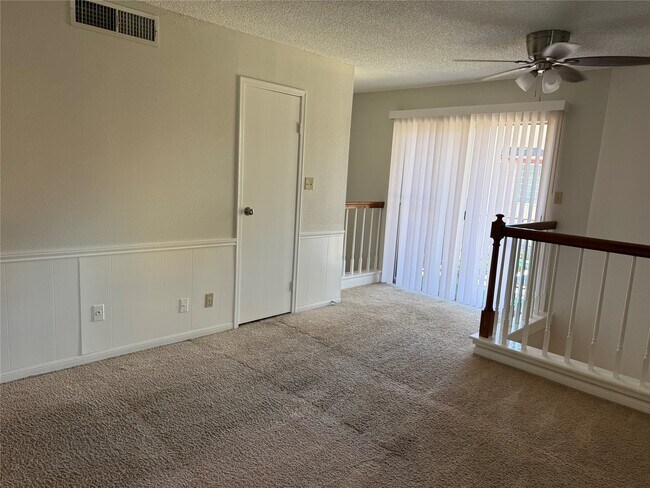 Building Photo - 2120 El Paseo St