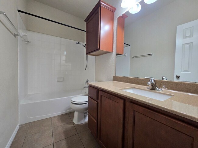 Building Photo - 9507 Adeel Dr