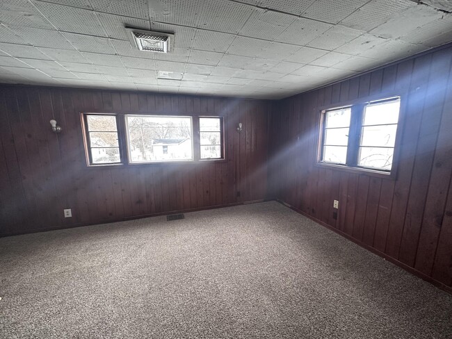 Building Photo - 109 State-N