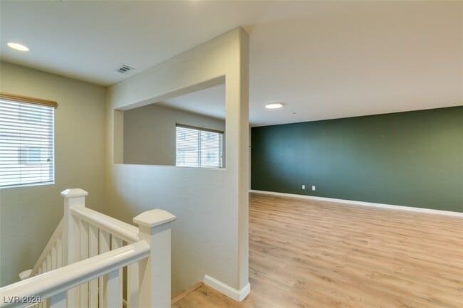 Building Photo - 1525 Spiced Wine Ave