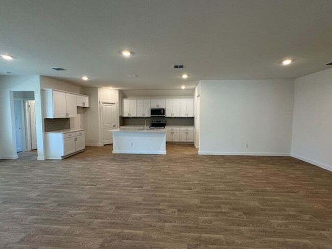 Building Photo - BRAND NEW 5 BR / 3 BA + Study - 2594 SF - ...