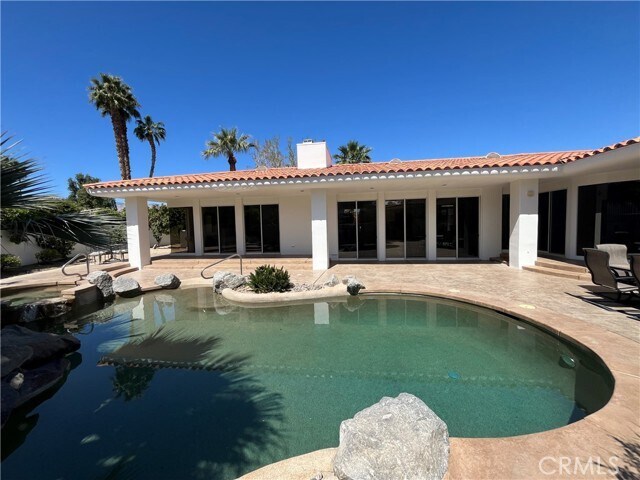 Building Photo - 45540 Cielito Dr