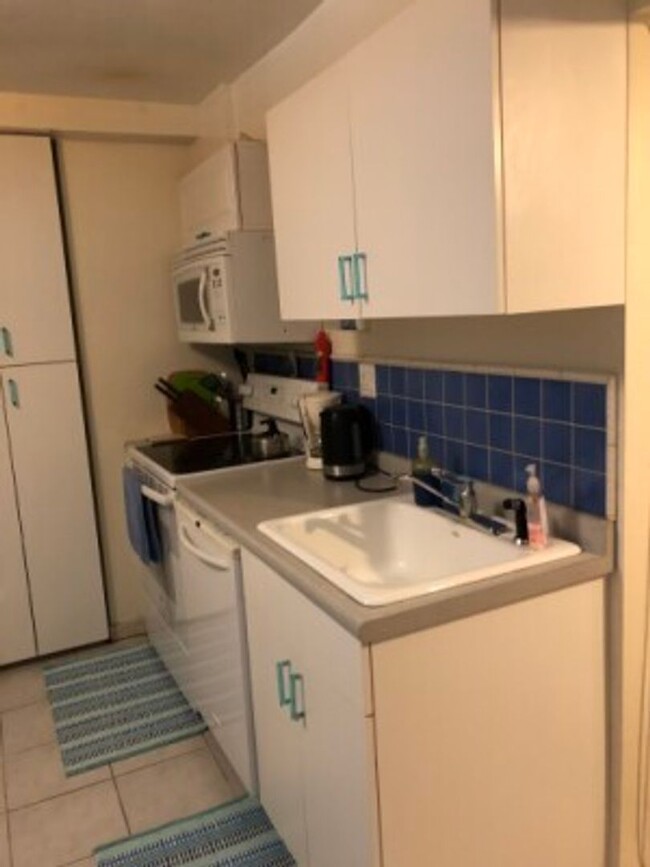 Primary Photo - Top-tier and beautiful apartment