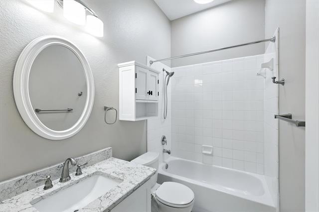 Building Photo - 1214 Limestone Creek Dr