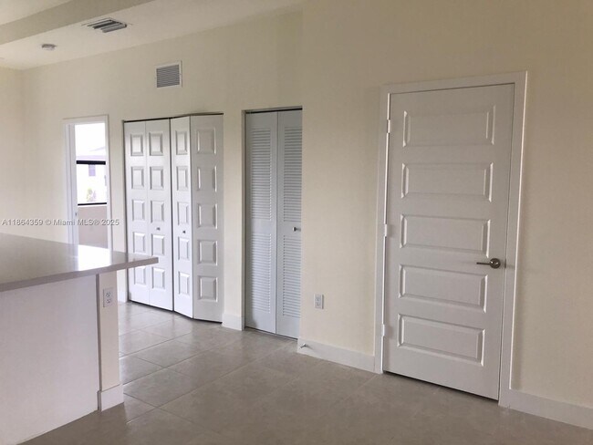 Building Photo - 8055 NW 104th Ave