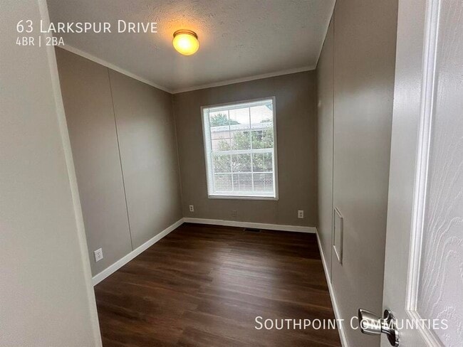 Building Photo - 63 Larkspur Dr