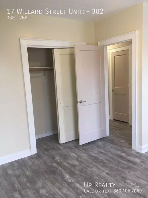 Building Photo - 17-21-21 Willard St