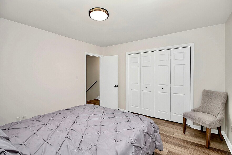 Building Photo - 6314 Old Pineville Rd