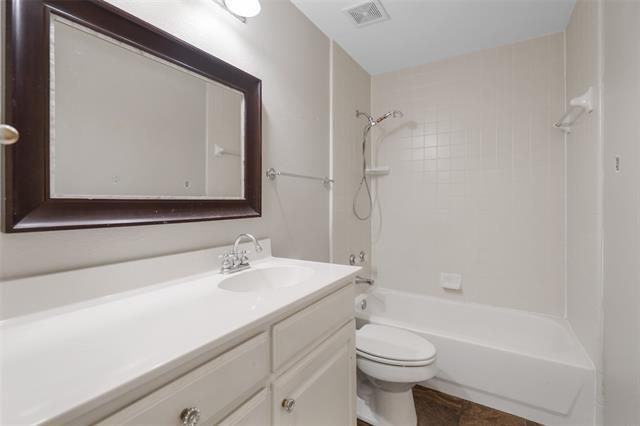 Building Photo - 4919 Saddleback Rd