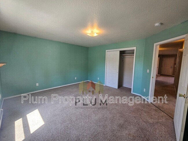 Building Photo - 1707 Phillips St