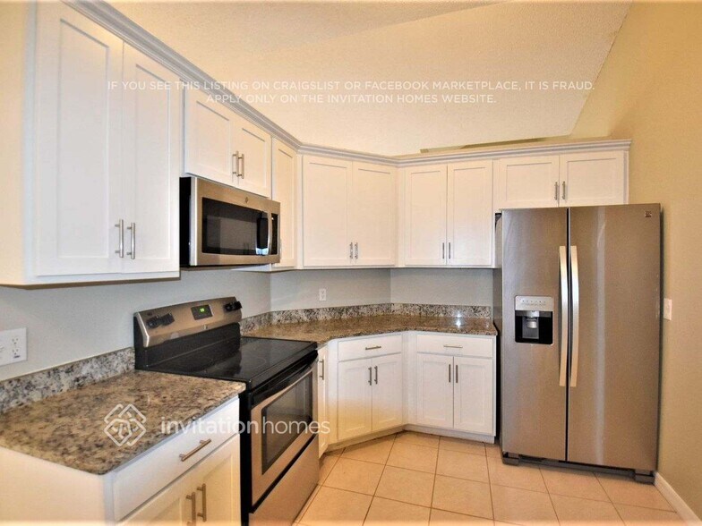 Building Photo - 5230 Kati Lynn Dr